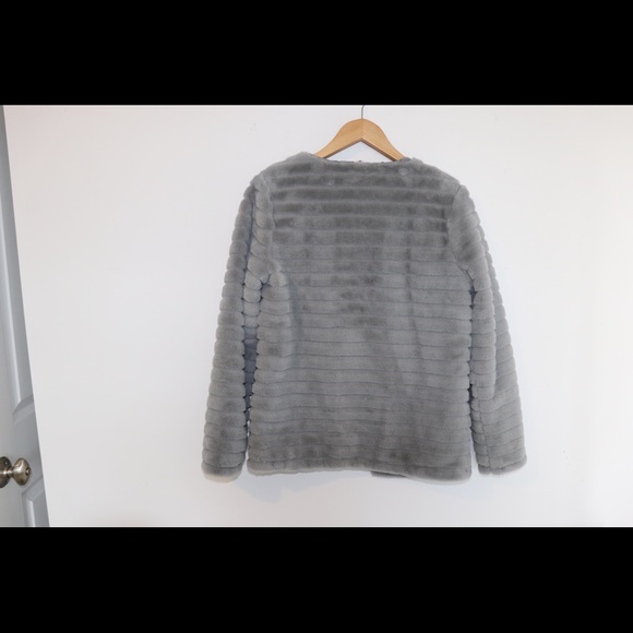 SHEIN Teddy Fur Grey Short Jacket - Picture 5 of 6